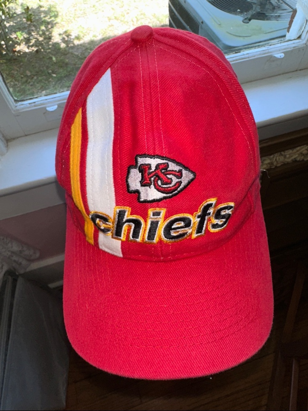 Vintage 90s Kansas City Chiefs Logo Athletic Red, White & Black Cap